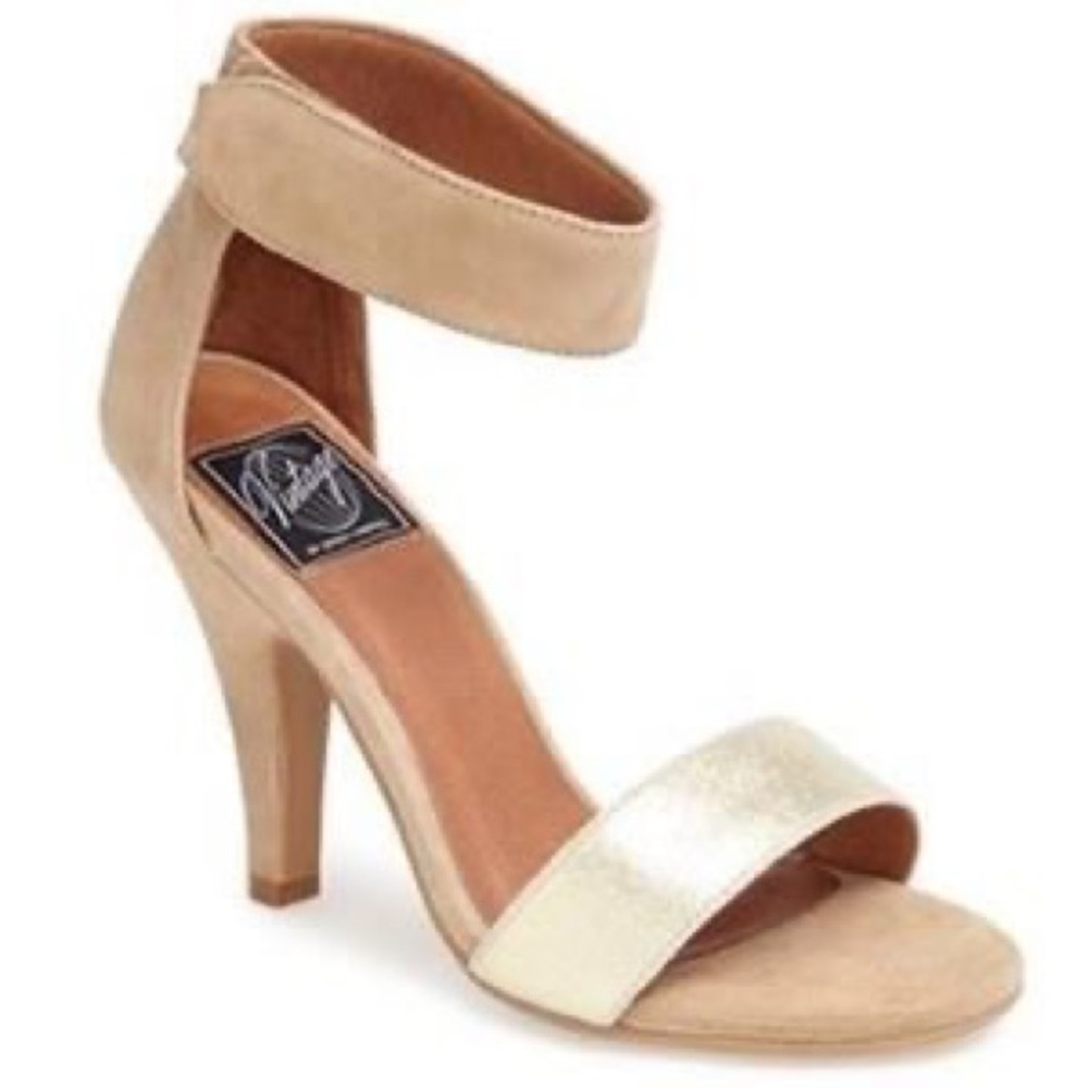 Jeffrey Campbell Nude Foxtrot Sandal